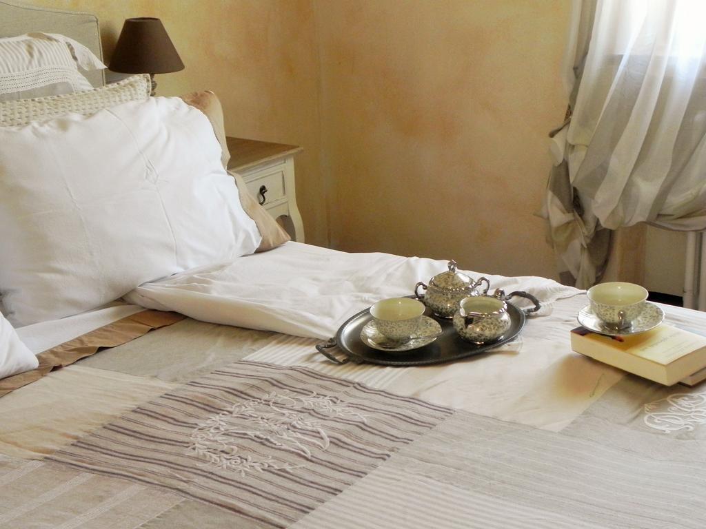 Agriturismo Sugheretello Semproniano Pokój zdjęcie